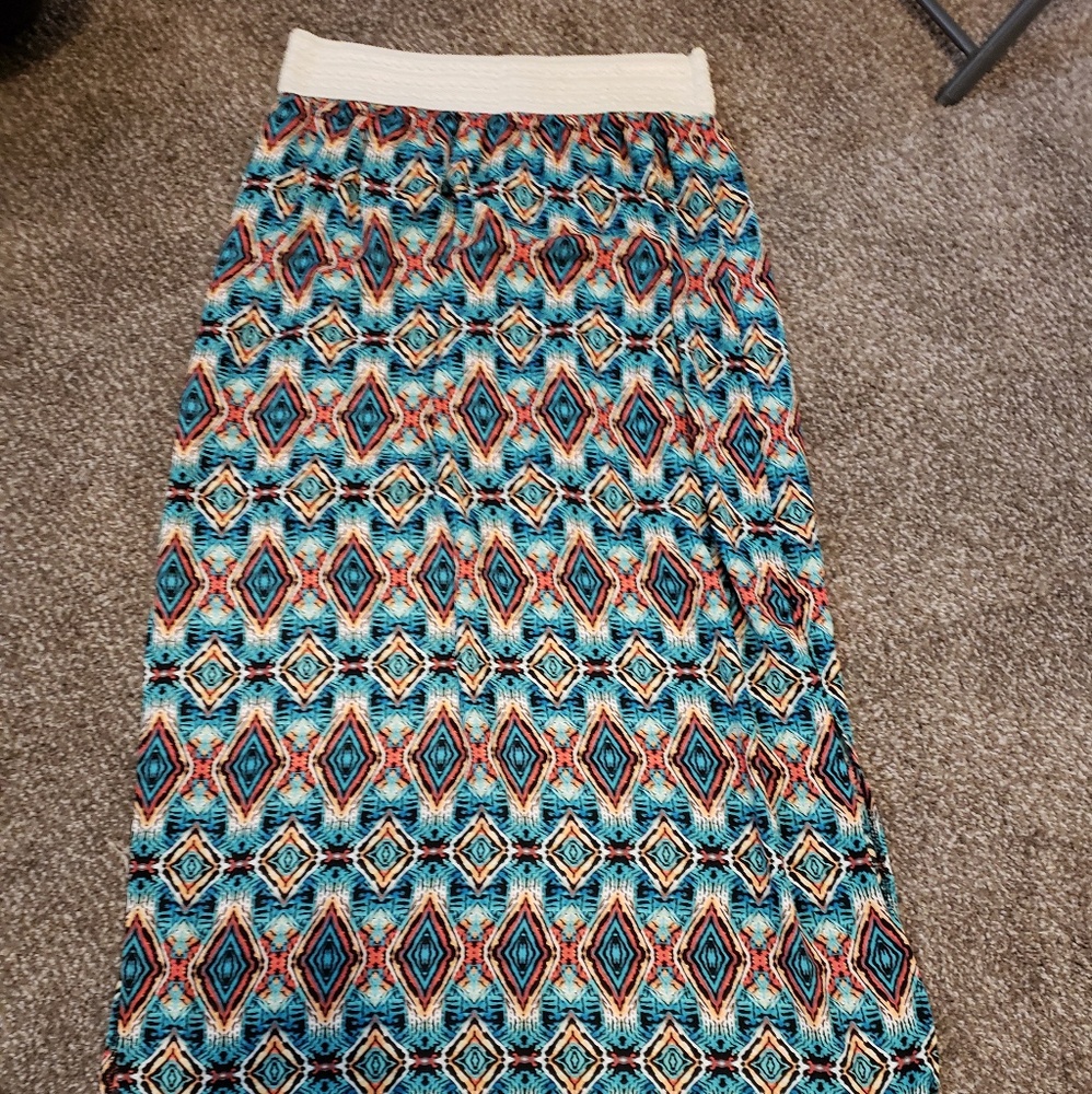 Maxi skirt
